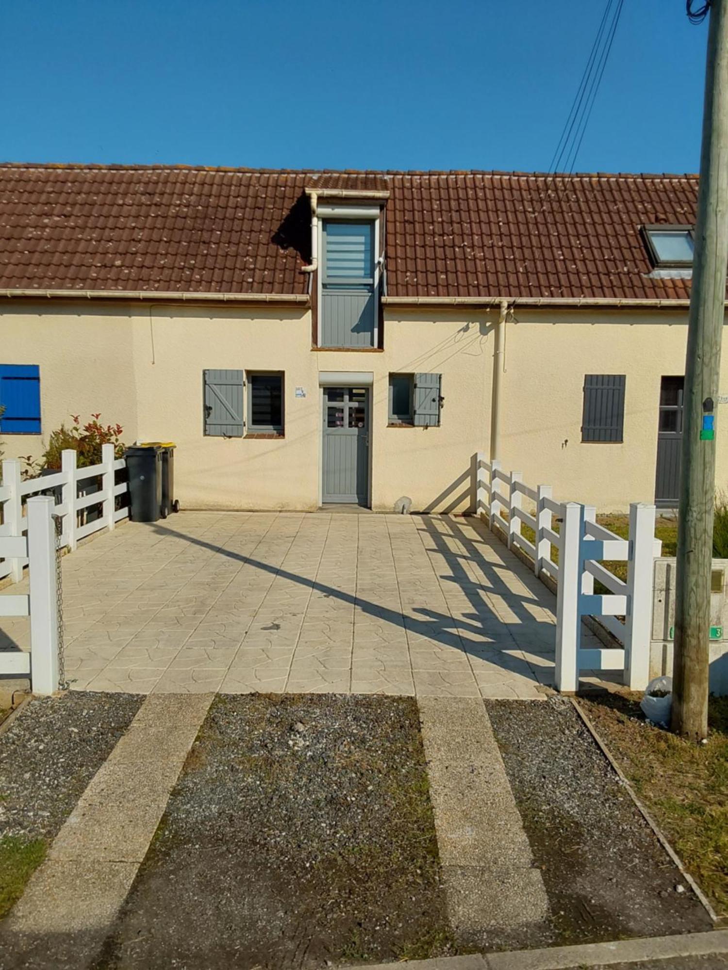 Chez Adeline Villa Camiers Exterior photo